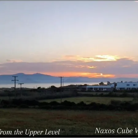 아파트 Naxos Cube Villa Panoramic Views Maisonette With Sea View 2 Min Walk To Plaka Beach *