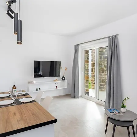 Naxos Cube Villa Panoramic Views Maisonette With Sea View 2 Min Walk To Plaka Beach Appartement