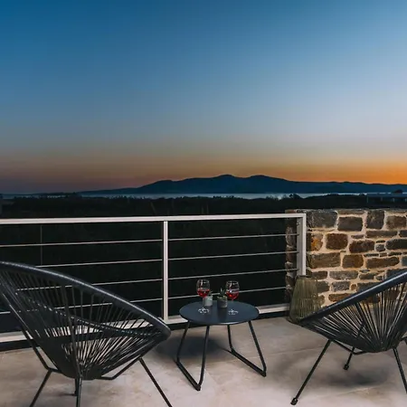 Naxos Cube Panoramic Views Maisonette With Sea View 2 Min Walk To *